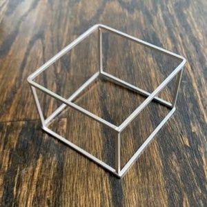 🆕 Metal Cube Bracelet